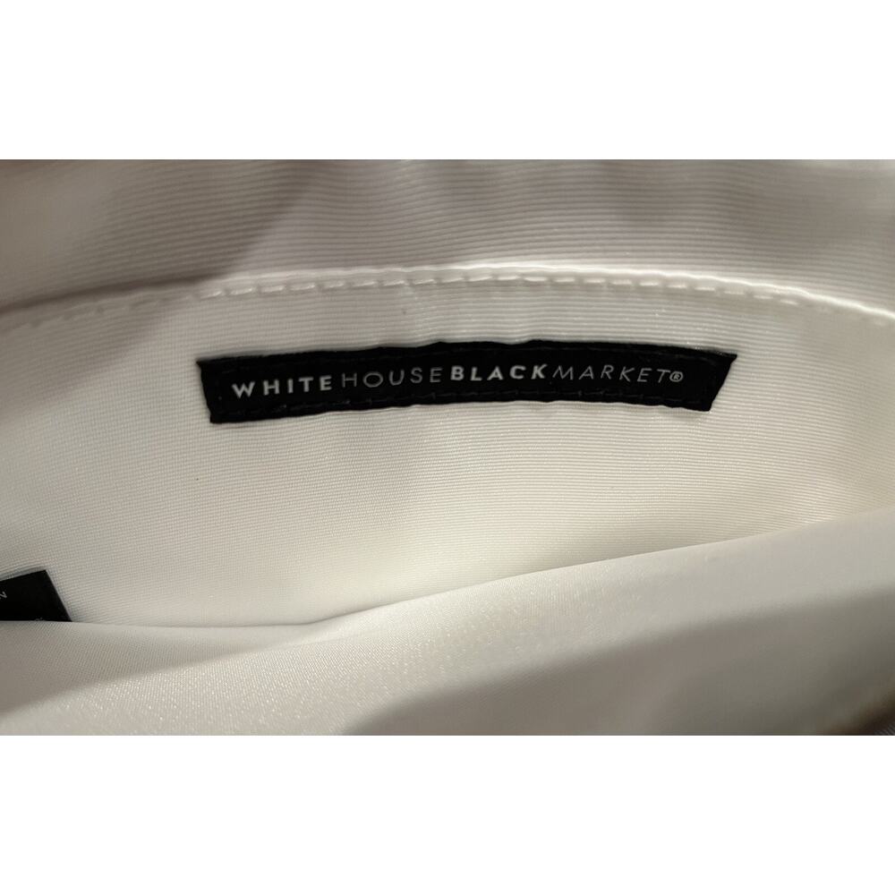 BRAND NEW White house black Market White Wristlet Purse Purple+Green Floral NWT. - Picture 3 of 4